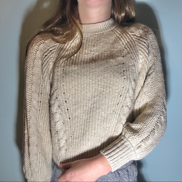 American Eagle Textured Turtleneck Sweater - Picture 1 of 3